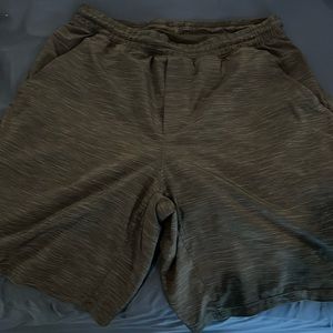 Lululemon pace breakers 9” Linerless